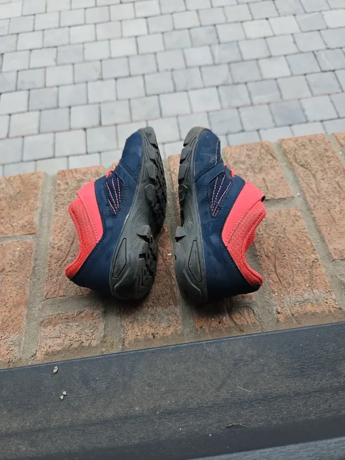 Chaussures randonnée decathlon taille 29 - photo numéro 7