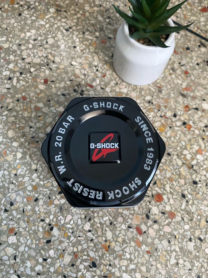 gshock en métal - photo numéro 6