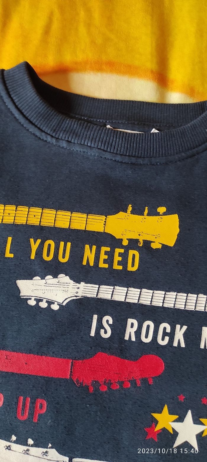 Lot 2 sweats Looney Tunes 6 ans - photo numéro 19