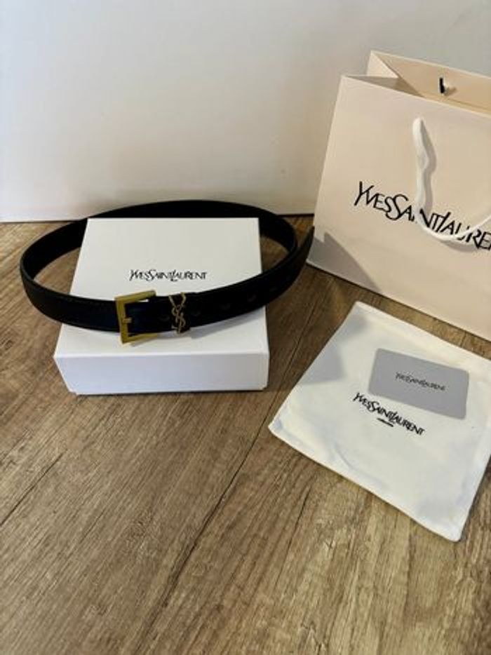 Ceinture Yves Saint Laurent cuir noir 100 cm – boucle dorée - photo numéro 8