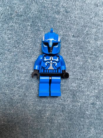 Lego minifigurine star wars senate commando captain