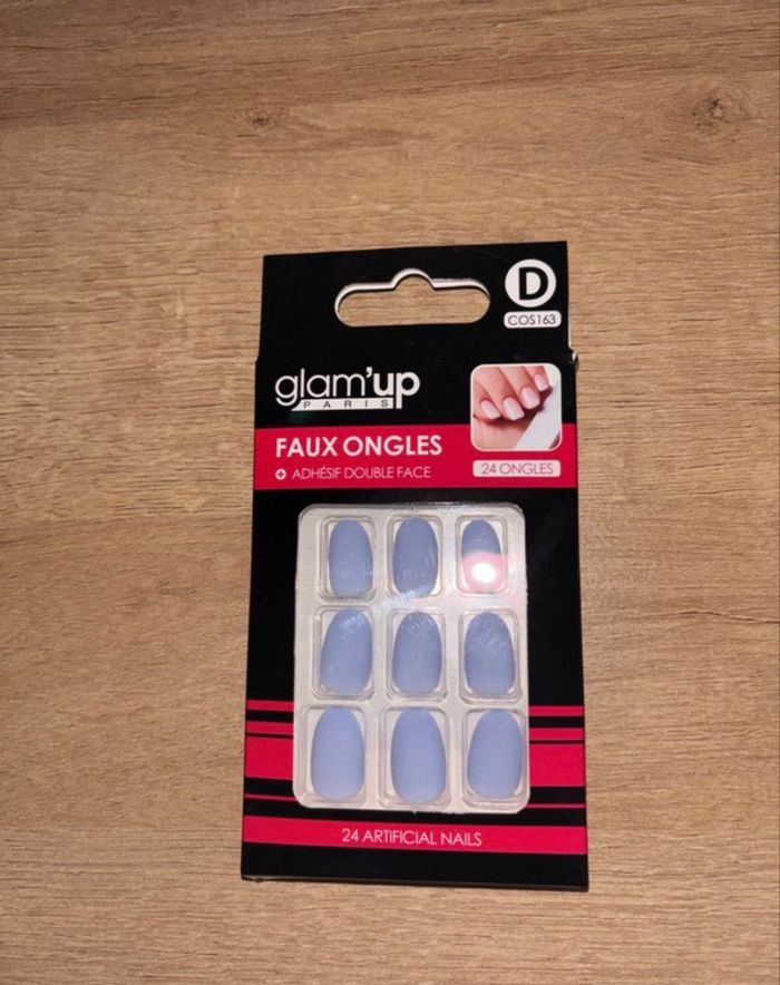 Faux ongles