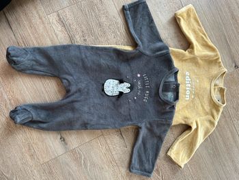 Lot 2 pyjamas en velours 3 mois