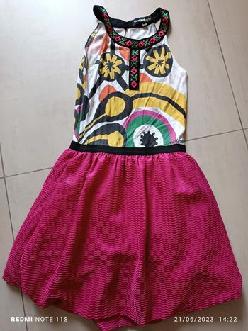 Robe manches courtes