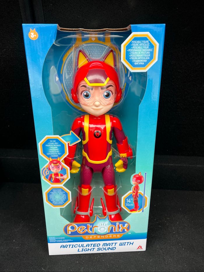 Figurine Petronix Matt 35 cm neuve