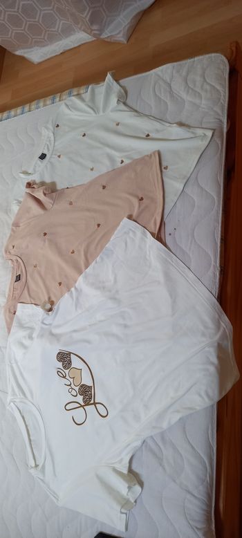 Trois tee-shirts shein