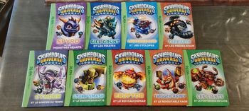 Lot livres bibliothèque verte Skylanders 1 à 11(pas num 10)