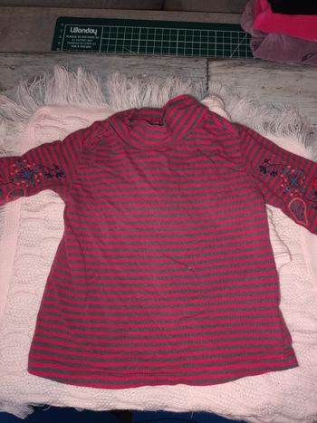 Tee-shirt manches longues a col roulé