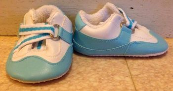 Basket bleues claires garcon P17