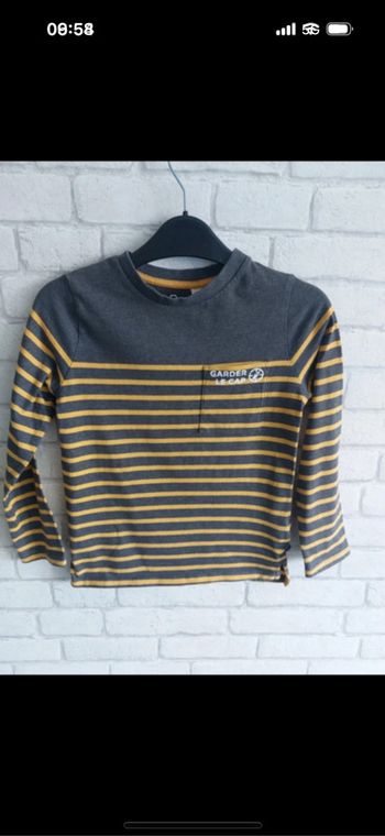 Tee-shirt manches longues Okaidi taille 8 ans