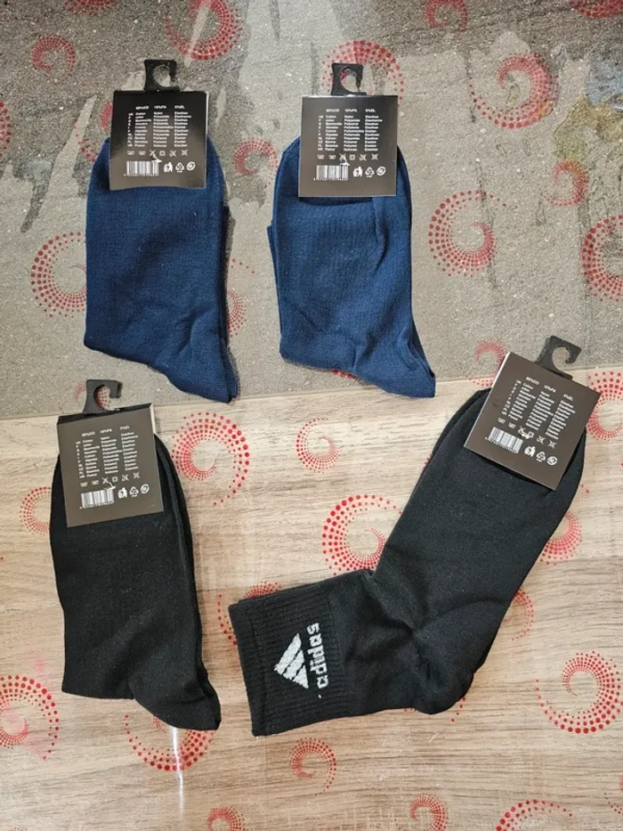 Lot de 4 paires de chaussettes Adidas - photo numéro 2