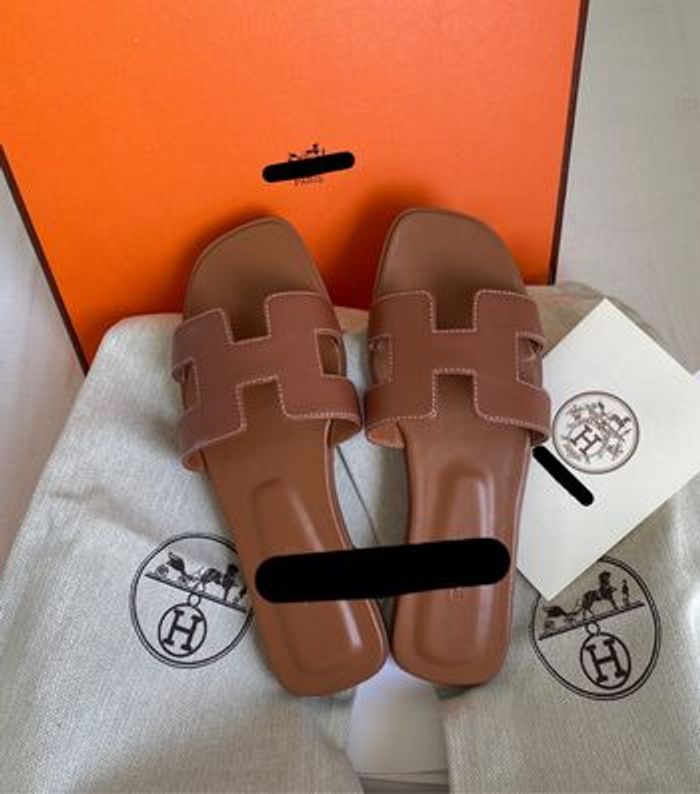Claquette Hermes