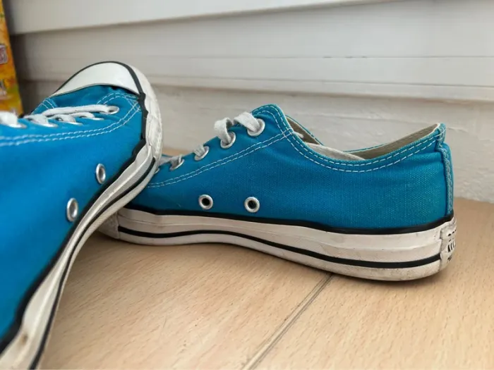 Converse - photo numéro 2