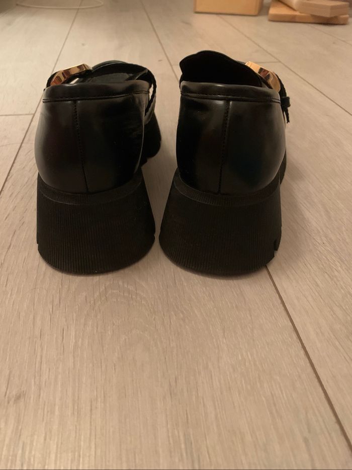 Mocassins noirs  Zara - photo numéro 4