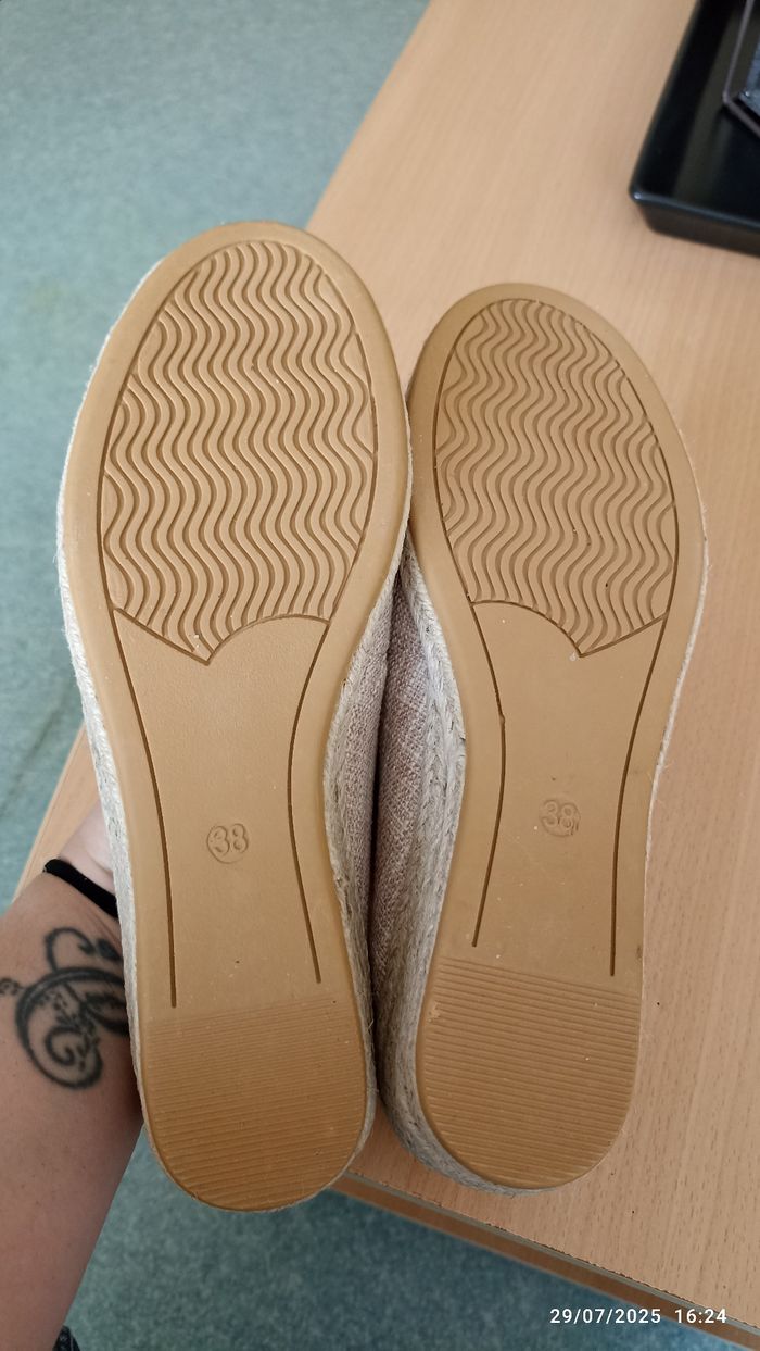 Chaussure femme talon compensé 38 NEUVE - photo numéro 4