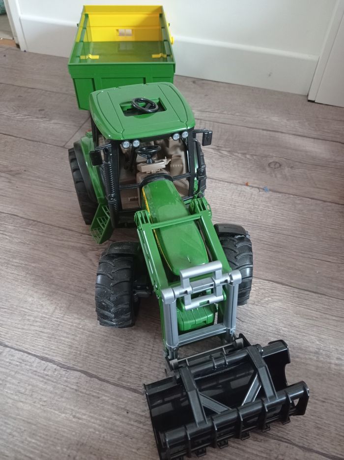 Tracteur et remorque - photo numéro 3