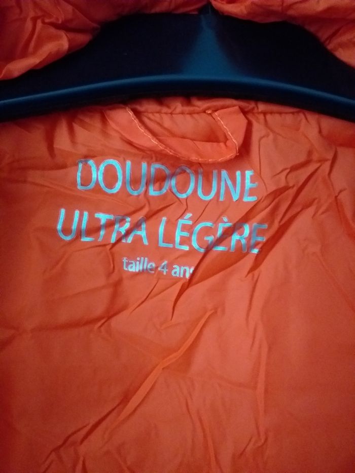 Doudoune mi saison orange 4 ans - photo numéro 3
