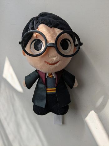 Peluche Harry Potter.
