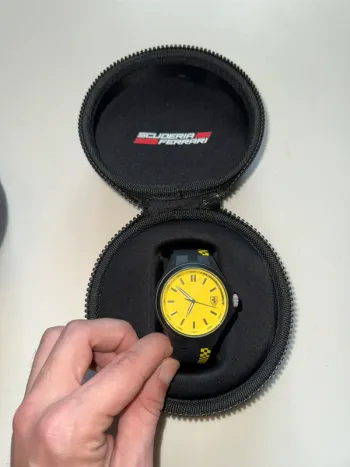 Montre Ferrari