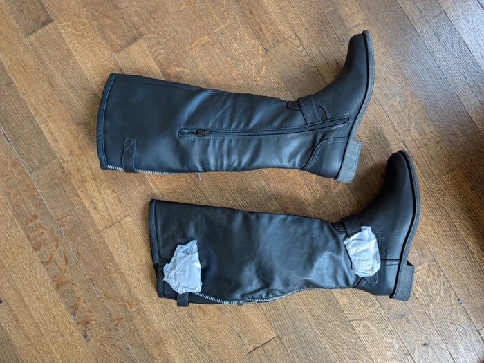 Bottes Bayley
38,5 - photo numéro 2