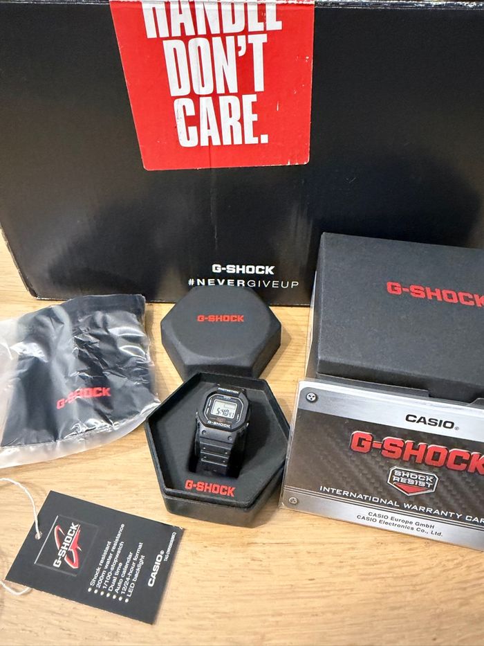Casio ring DWN-5600-1 Gshock