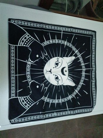 tapis nappe oracle ou décoration chat tarot Neuf sans étiquette Neuf sans étiquette