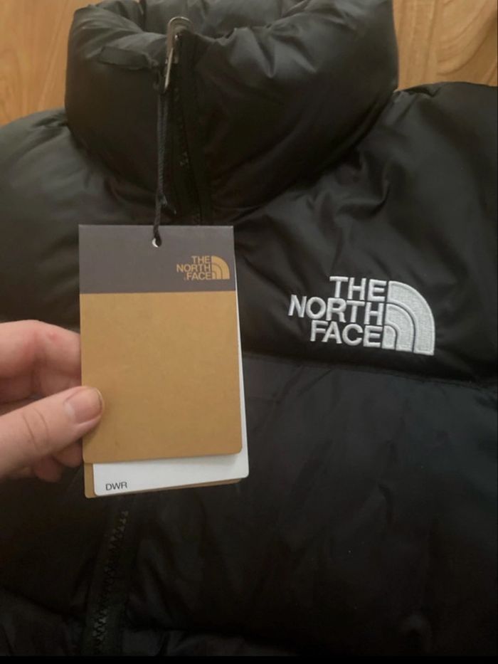 Doudoune The North Face 700 (Taille S )Neuf avec étiquette - photo numéro 4