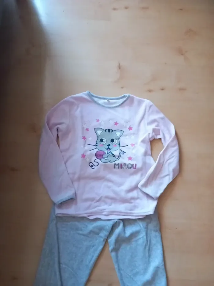 Pyjama 10 ans - photo numéro 2