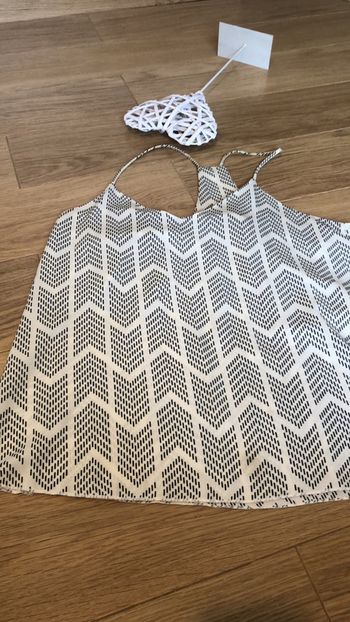 Caraco imprimé crème et noir motifs géométriques taille M