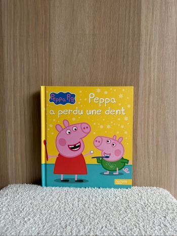 Livre peppa a perdu une dent