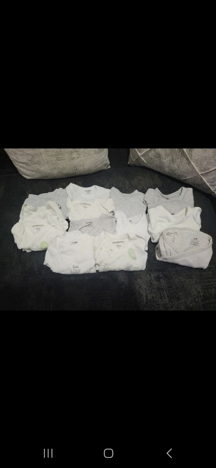 Lot 13 bodies taille naissance