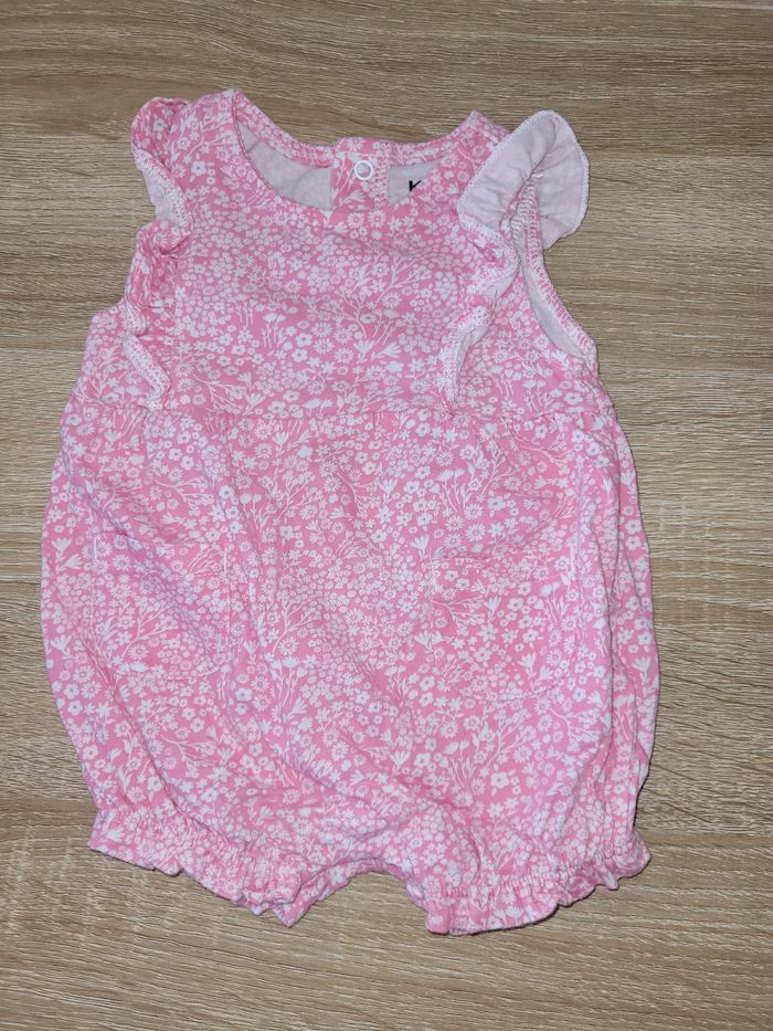 Vêtements fille 1 mois - photo numéro 6