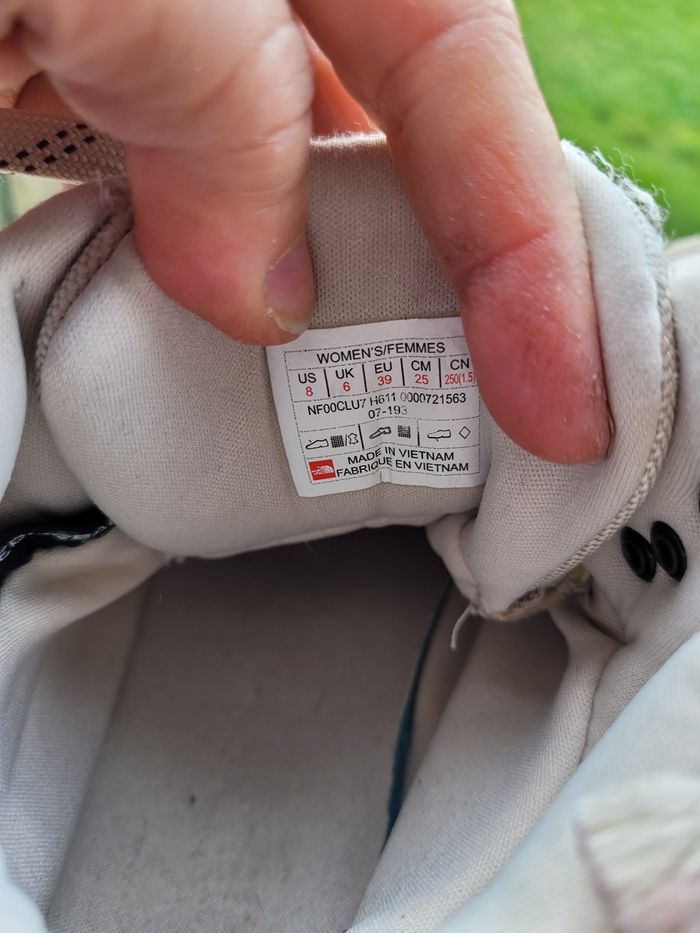 chaussures de randonnée the north face t39 (20e) - photo numéro 4