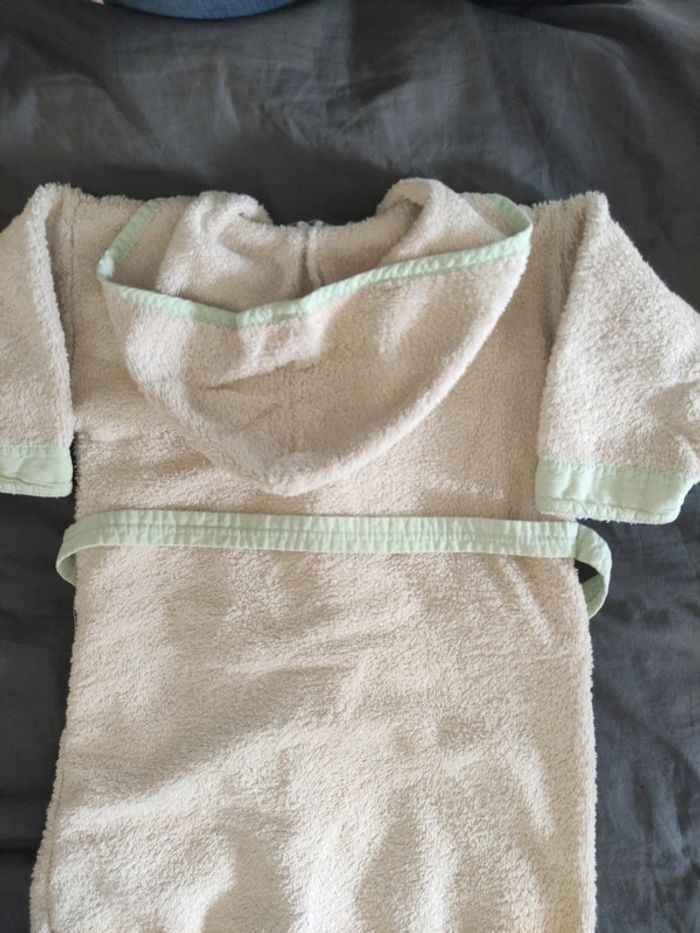 Peignoir 24 mois - photo numéro 3