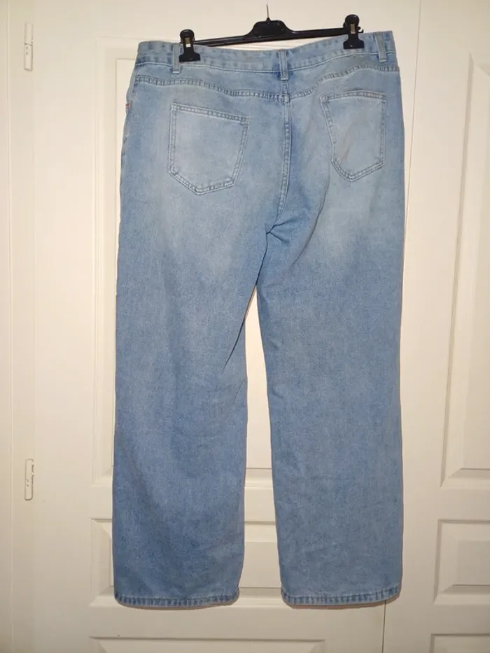 Jeans droits   China - photo numéro 2