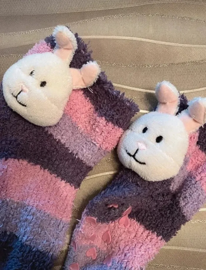 Chaussons chaussettes lapins - photo numéro 2