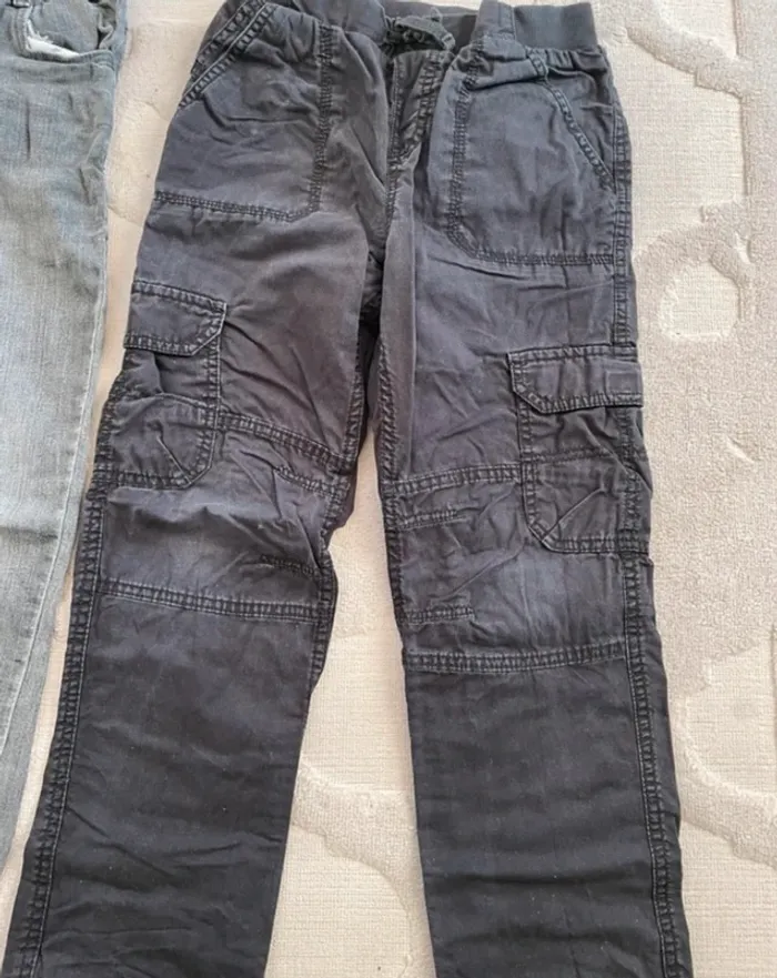 Lot de 8 pantalon 9 10 ans en très bon état - photo numéro 19