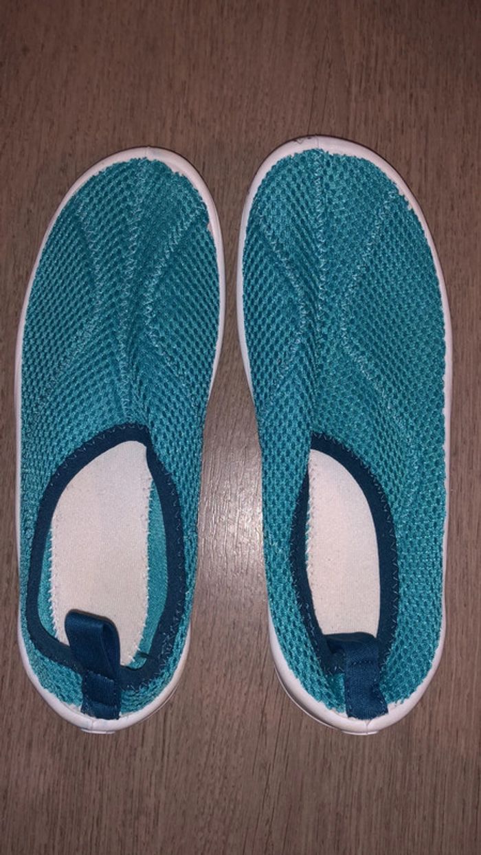 Chaussures de mer ou piscine