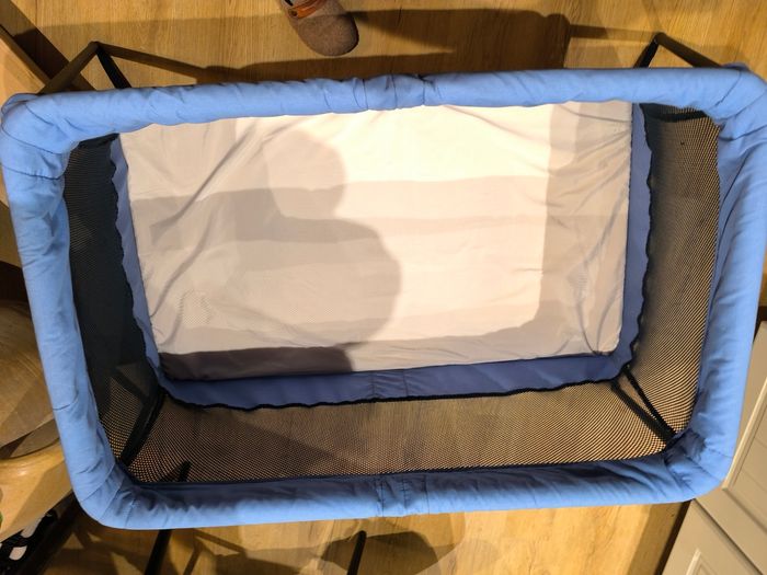 Lit babybjorn bleu et noir - photo numéro 2