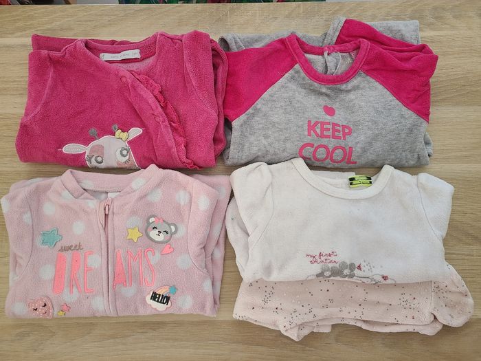 Lot pyjamas et bodies manches longues 3 mois - photo numéro 3
