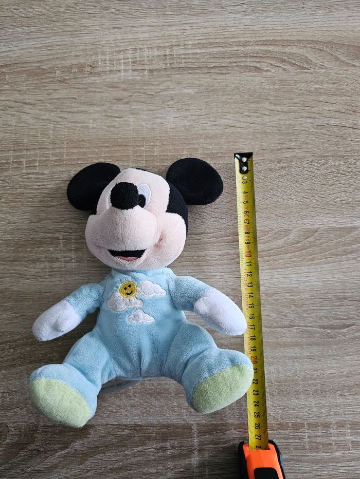 Lot peluches disney - photo numéro 2