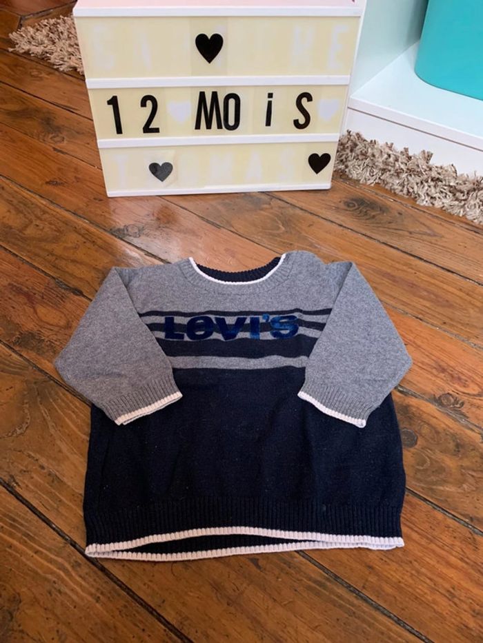 Pull Levi’s 12 mois