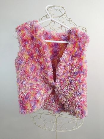 Gilet multicolore doux