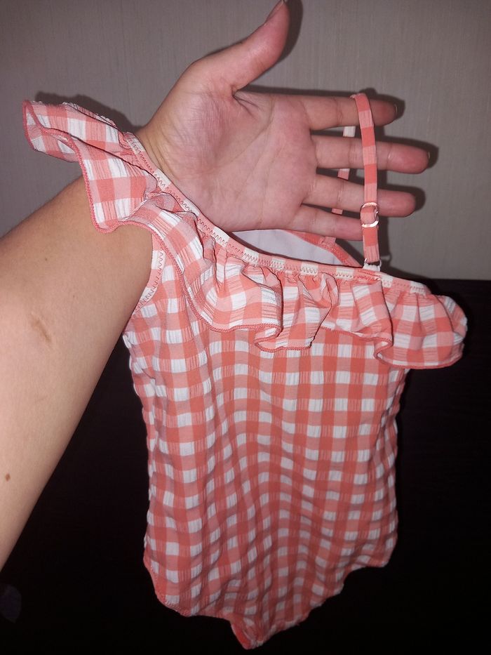 Maillot de bain excellent état - photo numéro 2