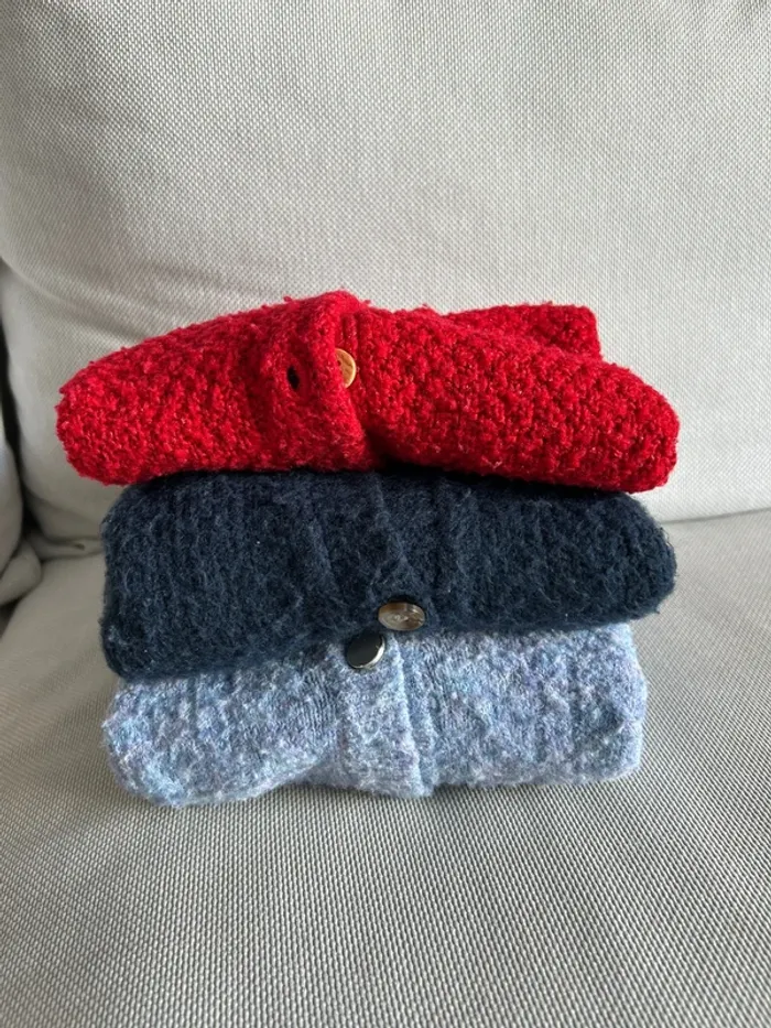 Lot de 3 gilets 4 ans - photo numéro 8