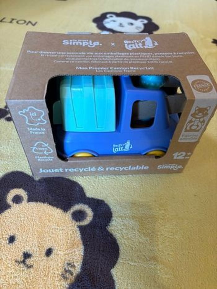 Neuf camions - photo numéro 8