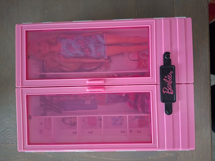 Dressing Barbie - photo numéro 5