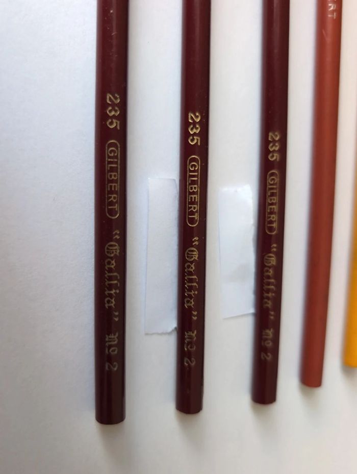 Crayons - photo numéro 2