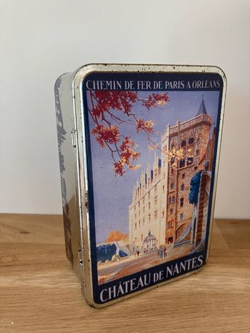 Belle boîte à biscuits-Château de Nantes