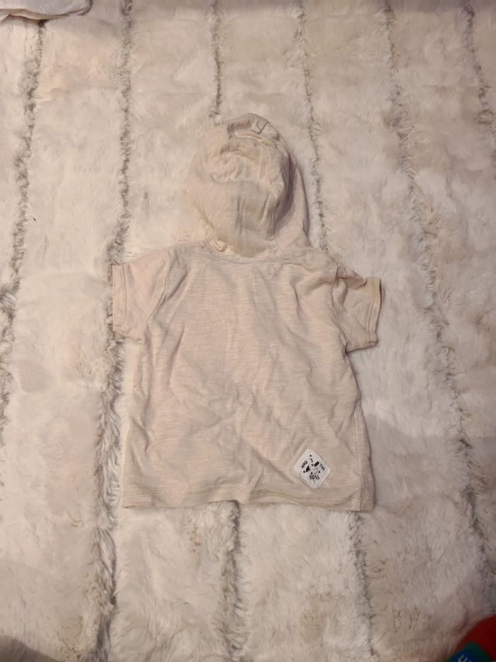 Tee shirt à capuche - photo numéro 2